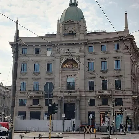 Cordusio Apartment *