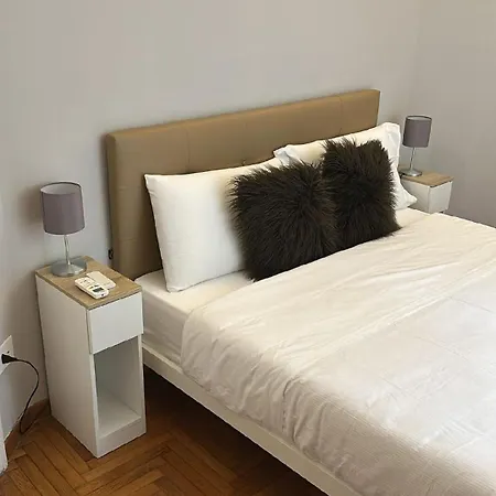 Cordusio Apartment *
