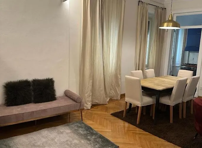 Cordusio Apartment Milan